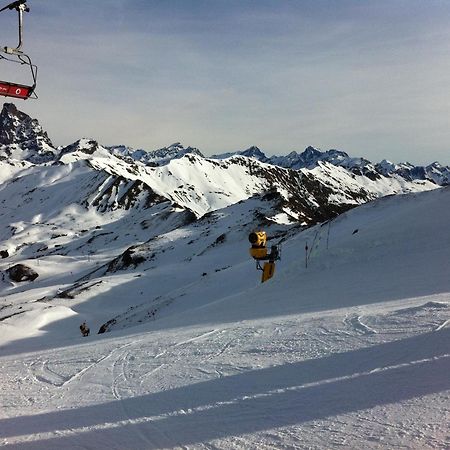 Hotel Rural El Mirador De Los Pirineos ซานตาครูซ เด ลาเซรอส ภายนอก รูปภาพ