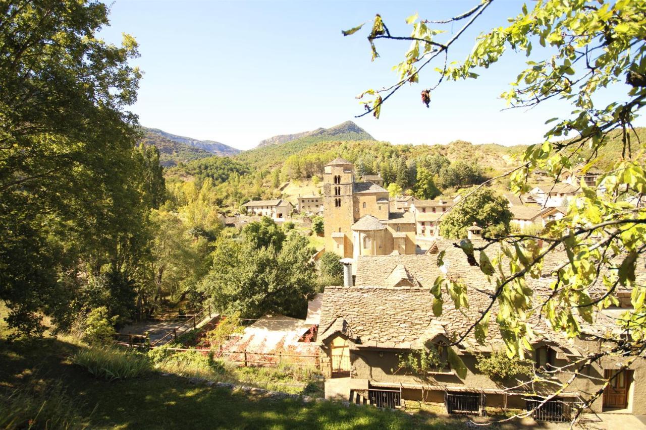 Hotel Rural El Mirador De Los Pirineos ซานตาครูซ เด ลาเซรอส ภายนอก รูปภาพ