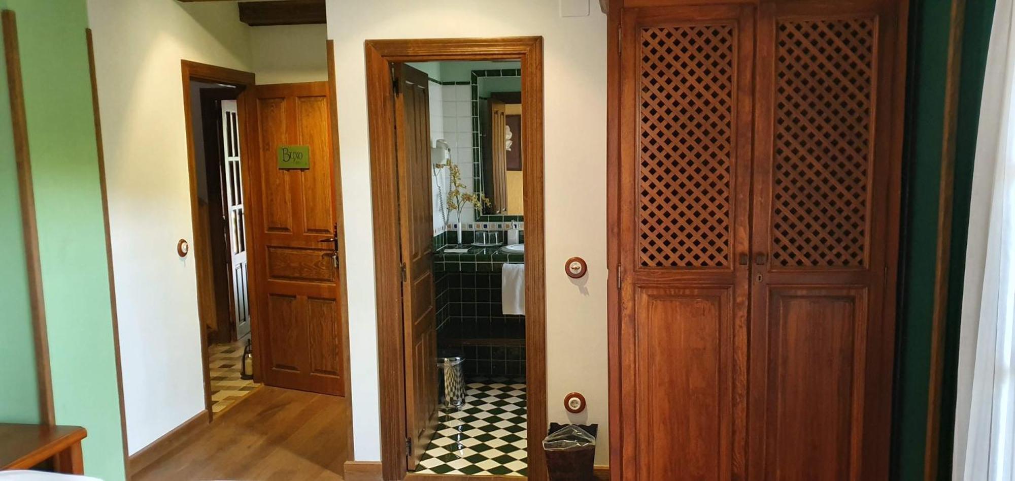 Hotel Rural El Mirador De Los Pirineos ซานตาครูซ เด ลาเซรอส ภายนอก รูปภาพ