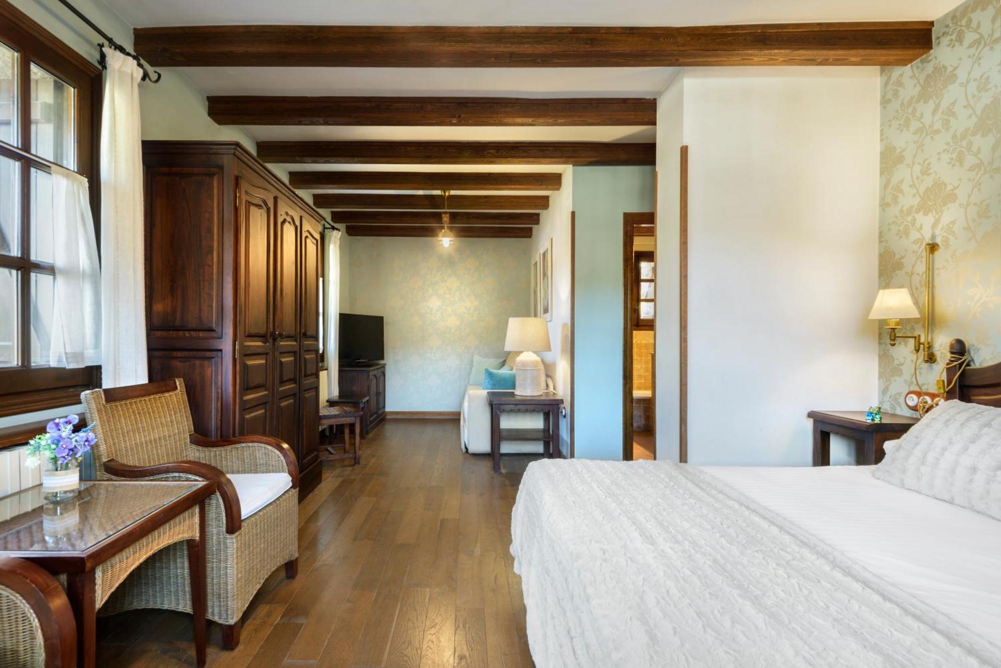 Hotel Rural El Mirador De Los Pirineos ซานตาครูซ เด ลาเซรอส ภายนอก รูปภาพ